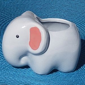 🖐5/$25🖐Gray Elephant Animal Planter Flower Pot
